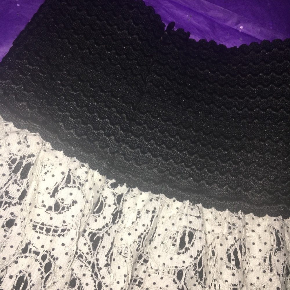 Skirt - Picture 4 of 4